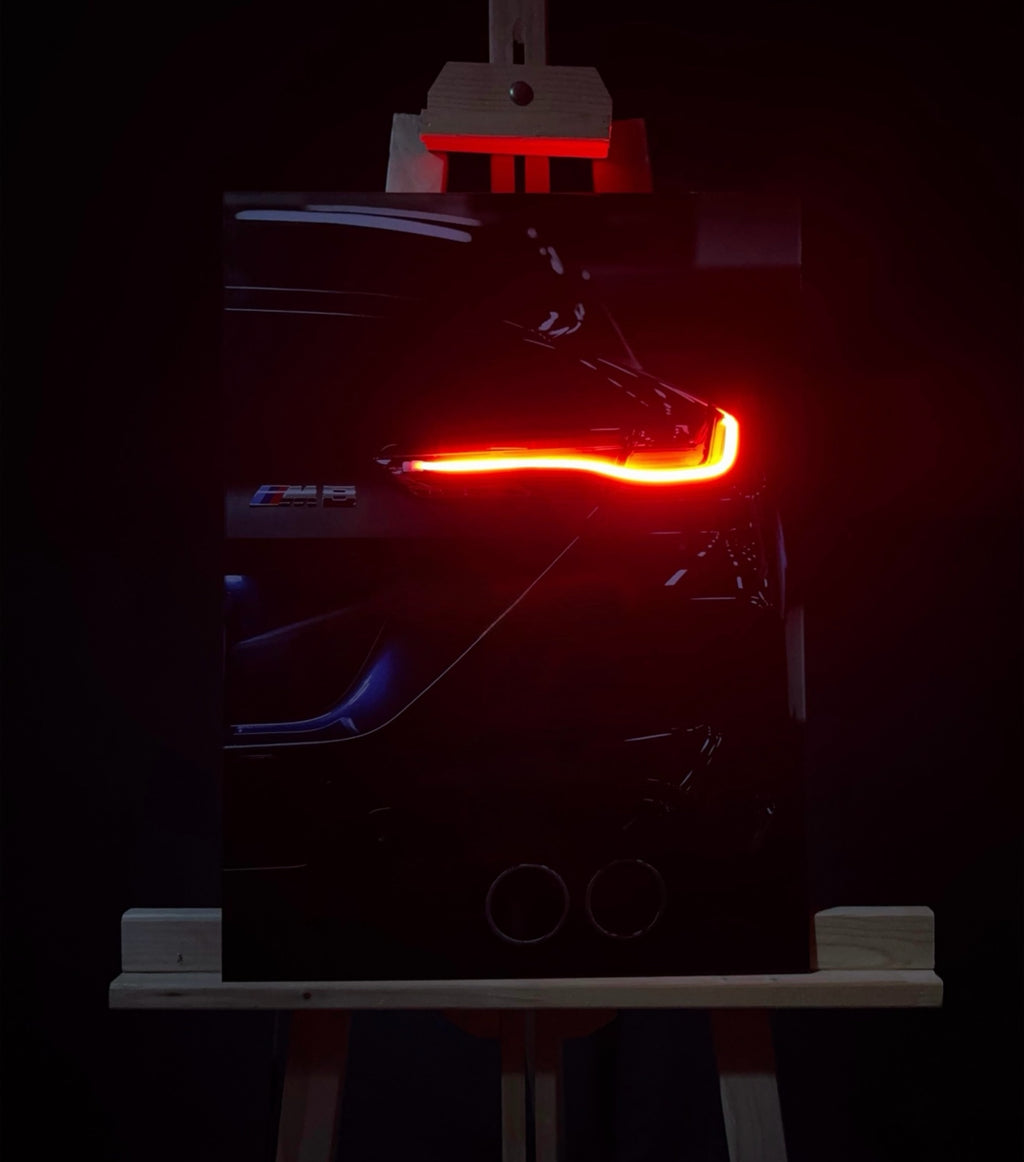 BMW M8 LED STOP Farlı Tablo